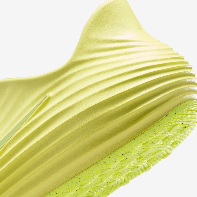 Nike ReactX Rejuven8 